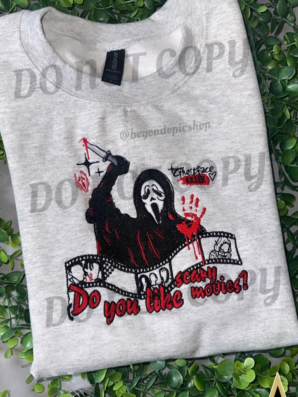 Ghostface Horror Scream Gildan Grey Crewneck Sweatshirt NWT L